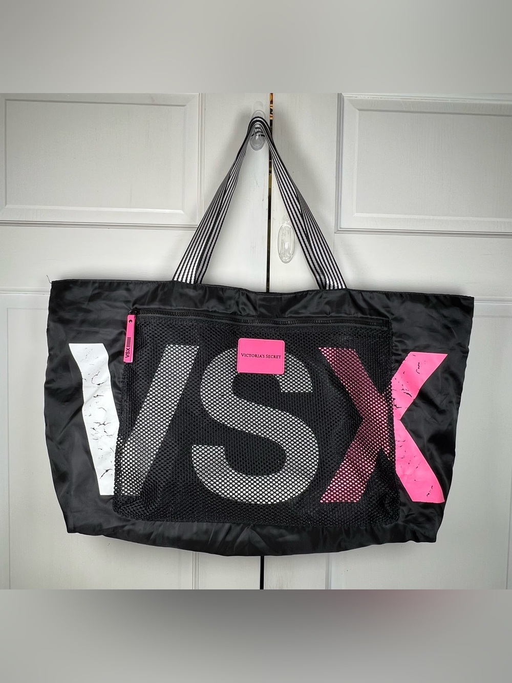 Limited Edition Victoria's Secret VSX Sport Tote Bag XL Lightweight Tote